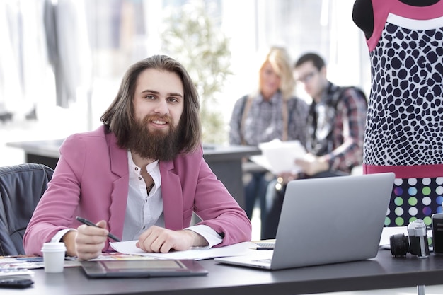 Healthcare accounting comparison